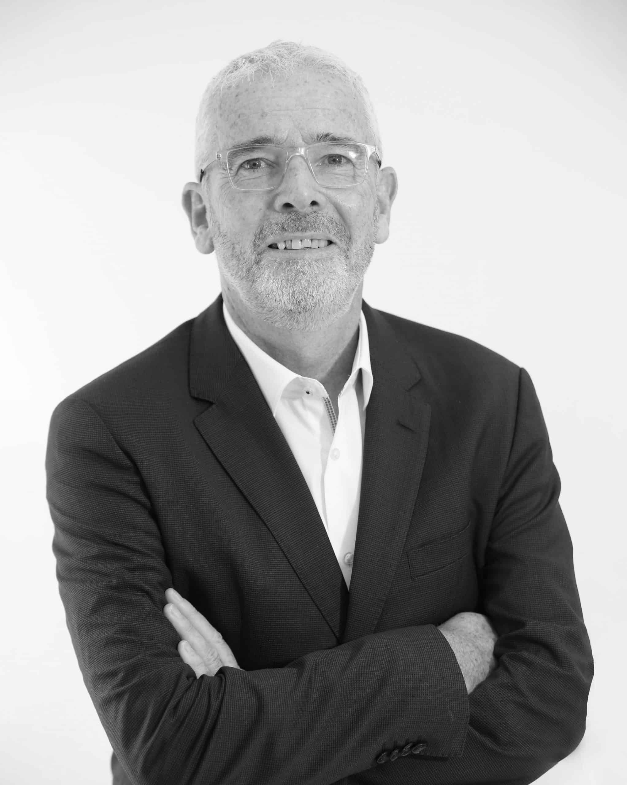 Peter Minnis Director